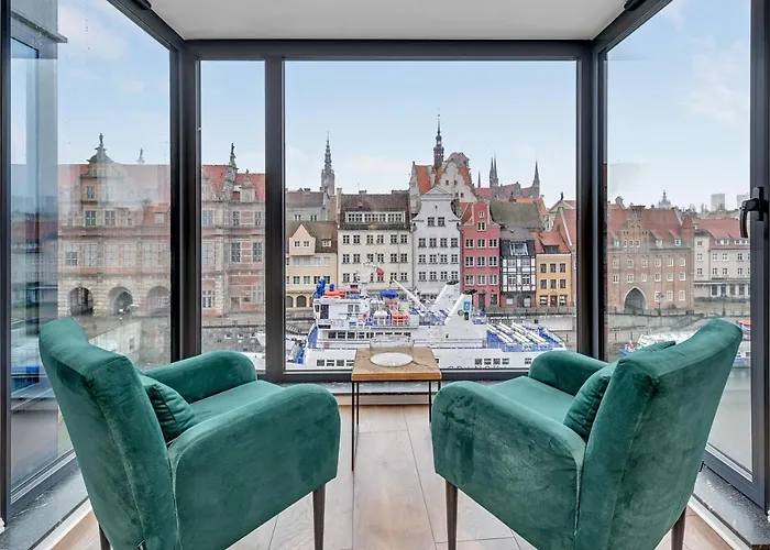 Deo Plaza Luxury Apartments By Blue Mandarin